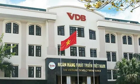Bản tin tài chính ngân hàng 12/11: Xem xét cấp bù 2.500 tỷ đồng cho VDB