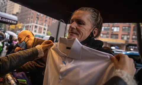 Khi người vô gia cư được sống trong khách sạn xa xỉ để tránh dịch