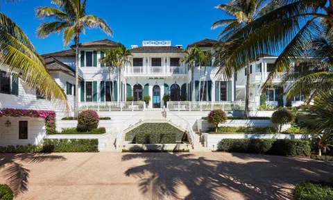 Biệt thự sang trọng 48,2 triệu USD của tỷ phú Mỹ