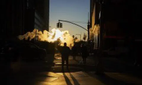 Đại dịch Covid-19 khiến nợ toàn cầu tăng vượt 272 nghìn tỷ USD