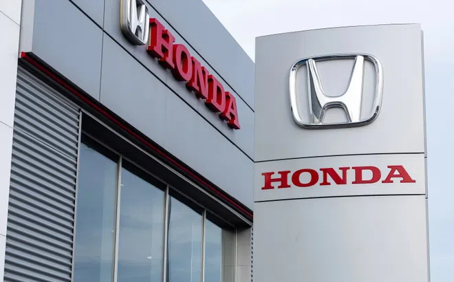 Honda lỗ lần đầu tiên sau gần 70 năm, từ bỏ mục tiêu doanh số xe điện