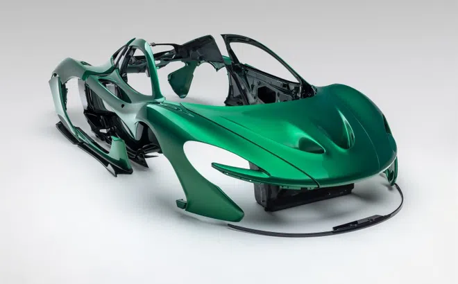 Bộ thân vỏ sợi carbon của siêu xe McLaren P1 có giá 213.000 USD