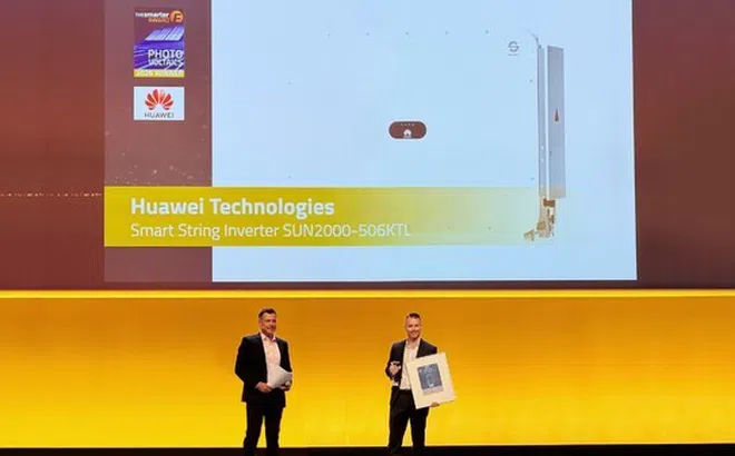 Biến tần chuỗi thông minh 506 kW của Huawei giành giải Smarter E AWARD tại Intersolar Europe 2026
