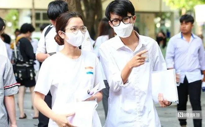 Phổ điểm xét tuyển đại học 2026: Khối B00 bứt phá, C00 giảm mạnh