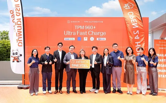 ZEEKR, TPM Automotive và SINEXCEL cùng xây dựng trạm sạc cấp megawatt nhanh nhất Thái Lan