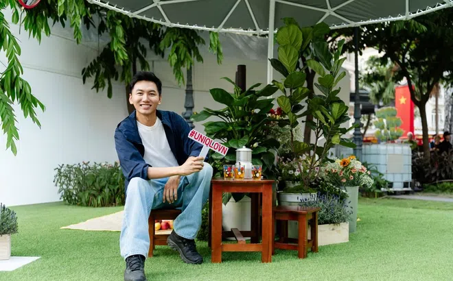 Một ngày theo chân Khoai Lang Thang đón nắng hè rực rỡ