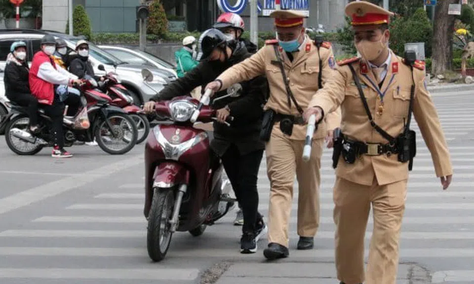 Những lỗi phạt nặng nhất dành cho người đi xe máy