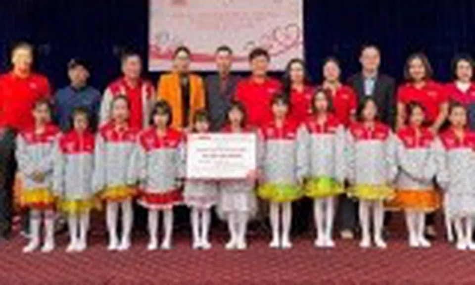 Dai-ichi Life Việt Nam dẫn đầu khối doanh nghiệp BHNT nước ngoài về doanh thu phí bảo hiểm mới và lợi nhuận trong 6 tháng đầu năm 2025