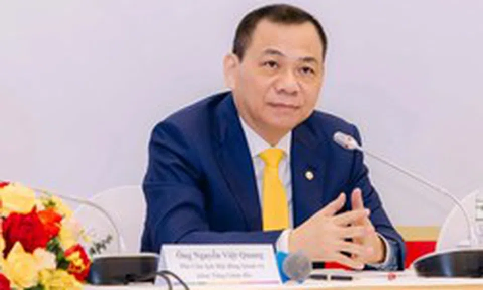 Tỷ phú Phạm Nhật Vượng rơi khỏi top 100 người giàu nhất thế giới vì cổ phiếu lao dốc