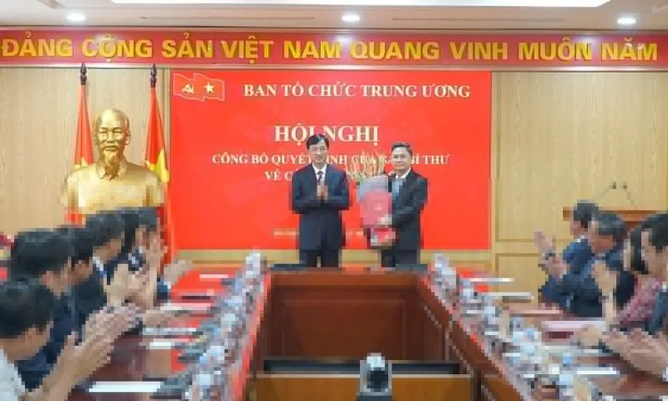 Trưởng ban Tổ chức Thành ủy Hà Nội làm Phó trưởng Ban Tổ chức Trung ương